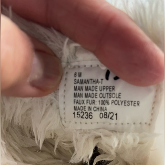 Khombu Girls Snow Boots. Pink. Size 6 - Picture 5 of 7